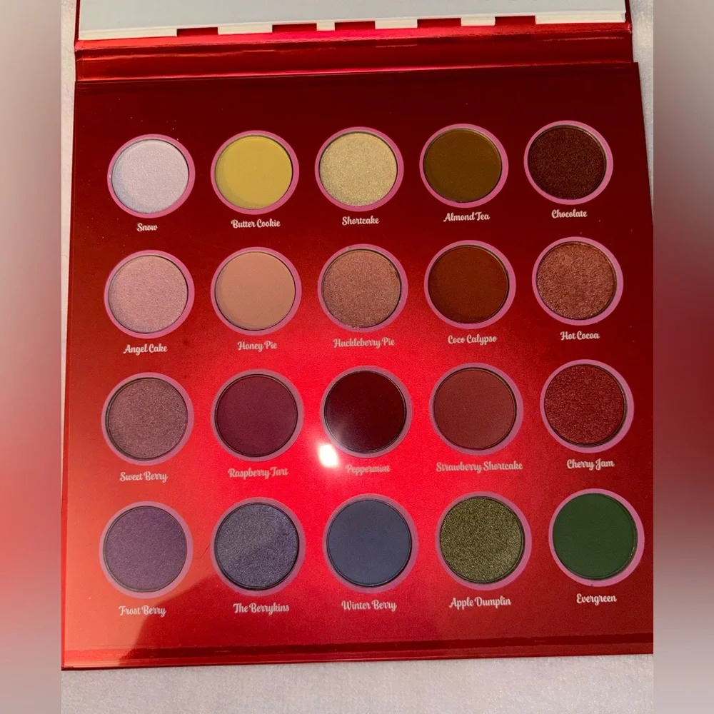 Strawberry Shortcake Eyeshadow Palette